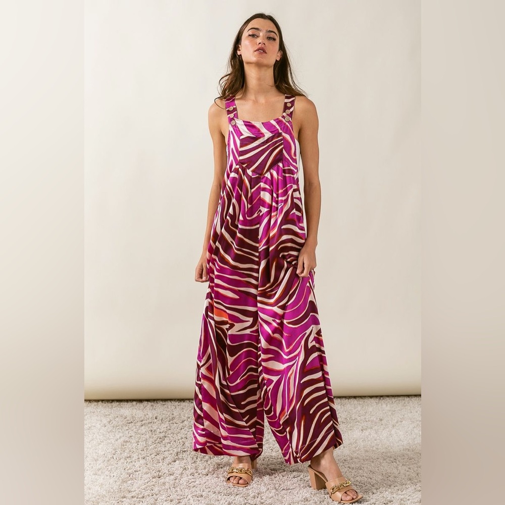 SATIN ZEBRA PRINT WIDE LEG JUMPSUIT BY BiBi. Bohemian style Overall - Picture 3 of 9